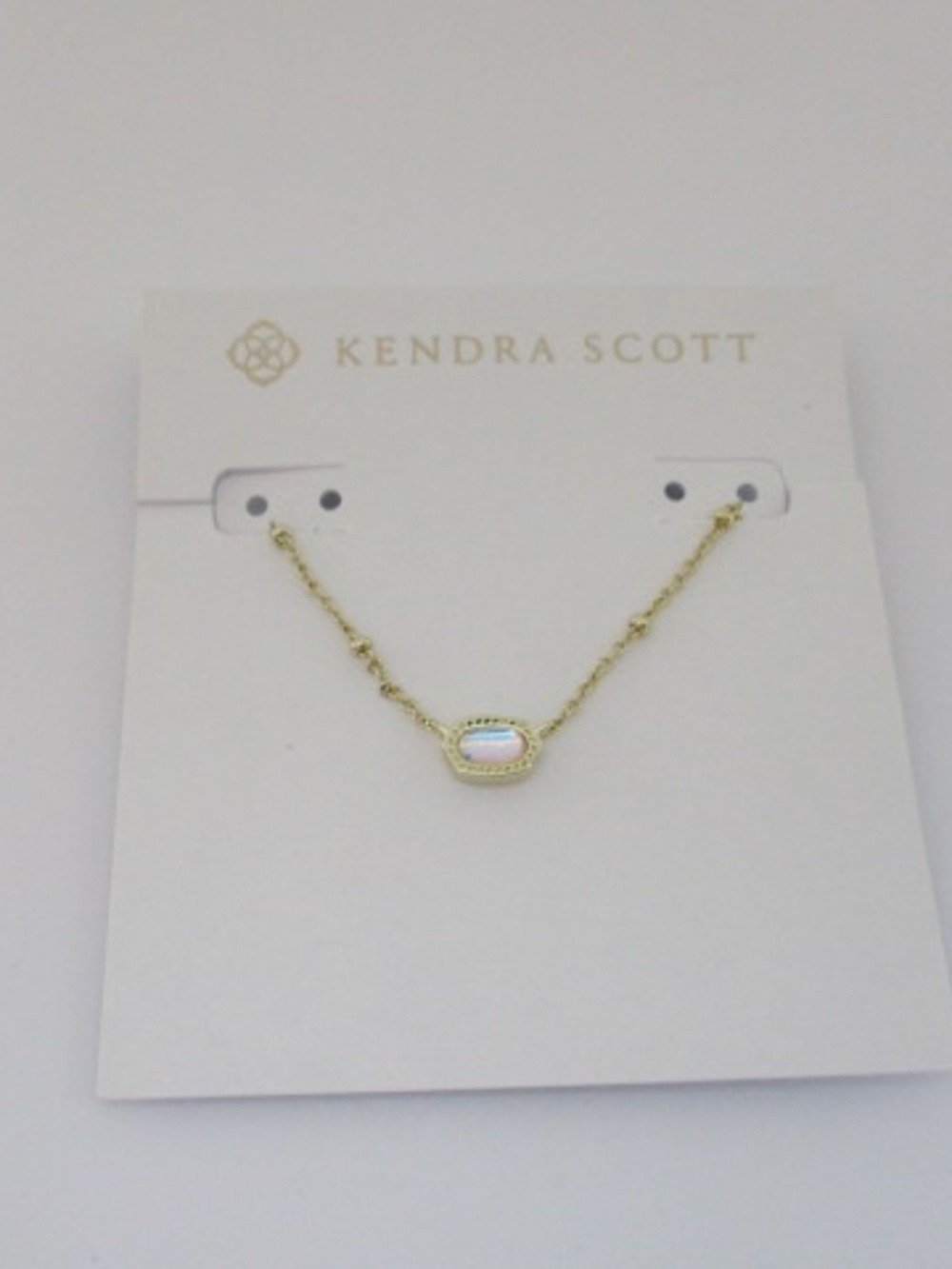 KENDRA SCOTT - Mini Elisa Gold Satellite Short Pendant Necklace
